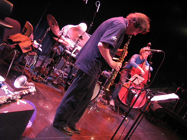 Daniel Humair, Louis Sclavis et  Bruno Chevillon